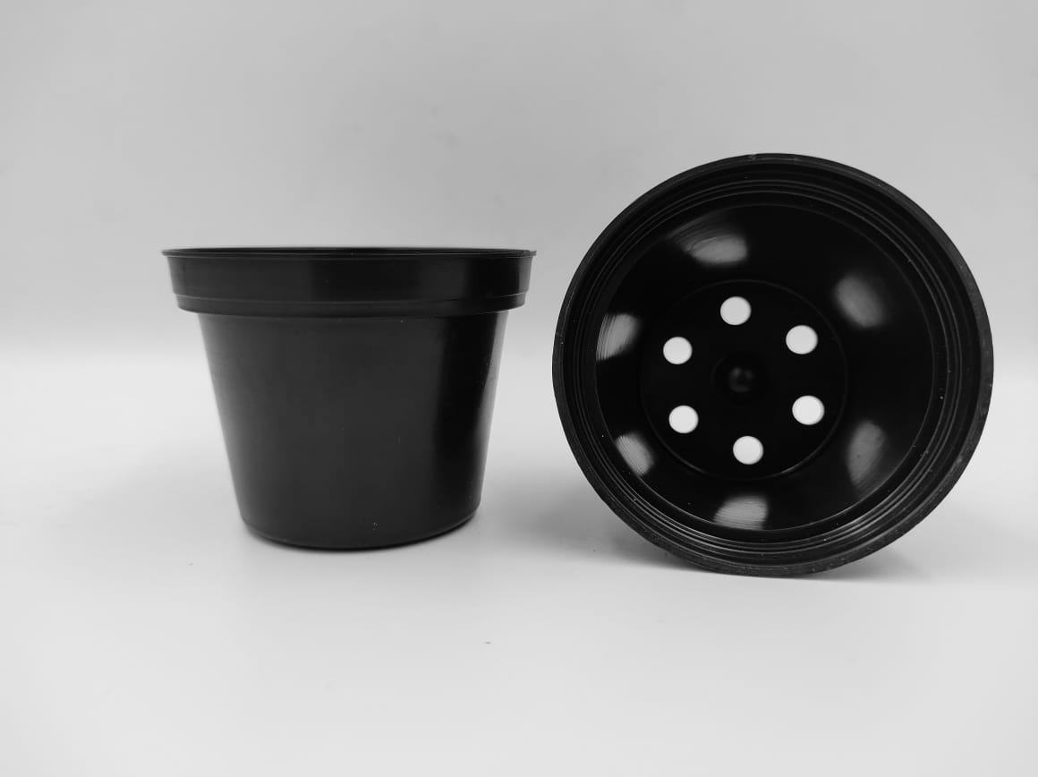 Maceta 3 negra (2)